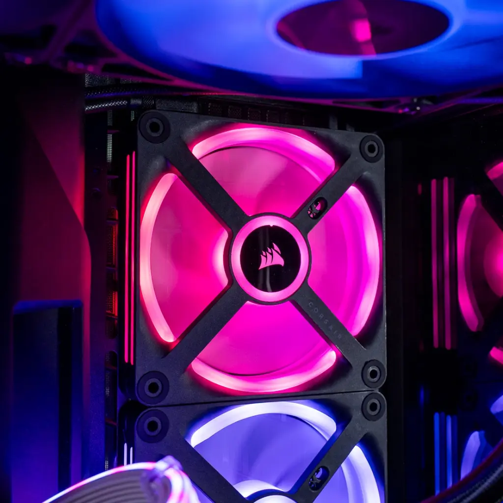 PC Showtime GeForce RTX™ 5070 Ti 16GB