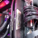 Vue rapprochée de la backplate MSI de la carte graphique GEFORCE RTX dans le PC gamer Ascent X3D GEFORCE RTX™ 5080