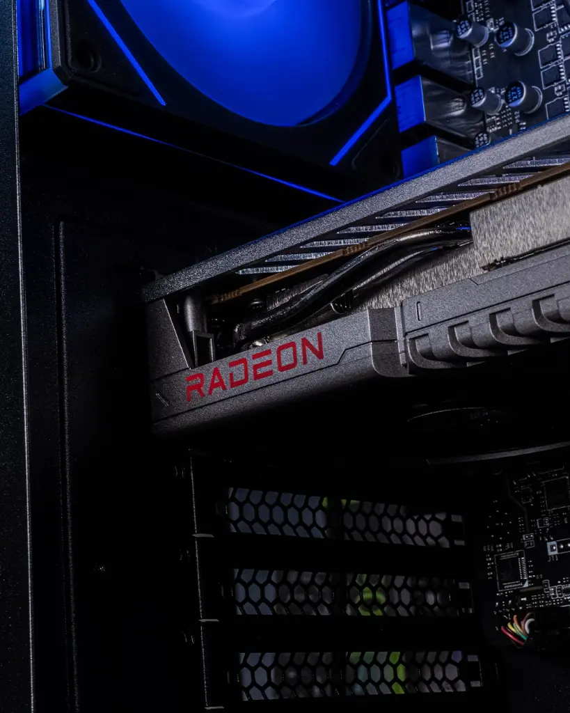 PC Spike GeForce RTX™ 5060 Ti 8GB