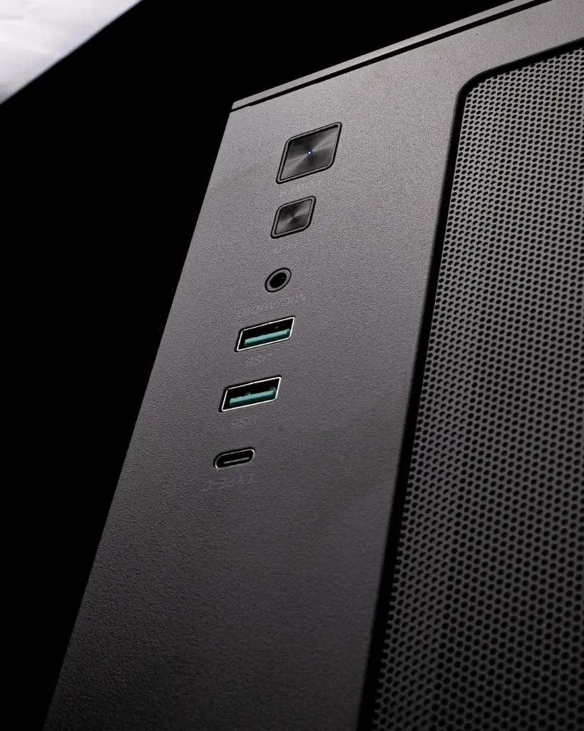 PC Spike GeForce RTX™ 5060 Ti 8GB