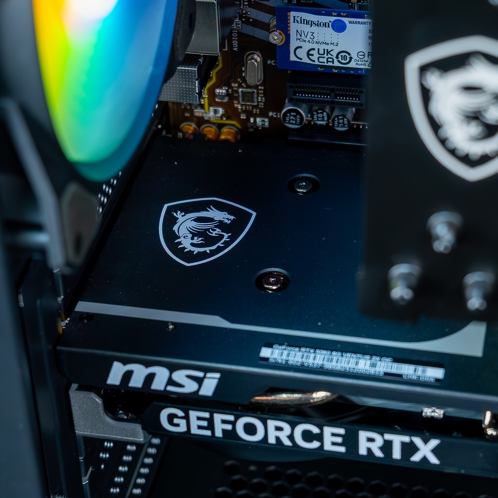 PC Phoenix GEFORCE RTX™ 5060
