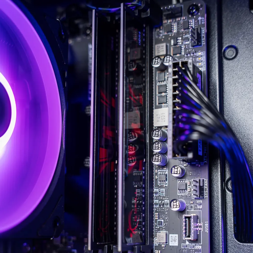 PC Savannah GeForce RTX™ 5060 Ti 8GB 
