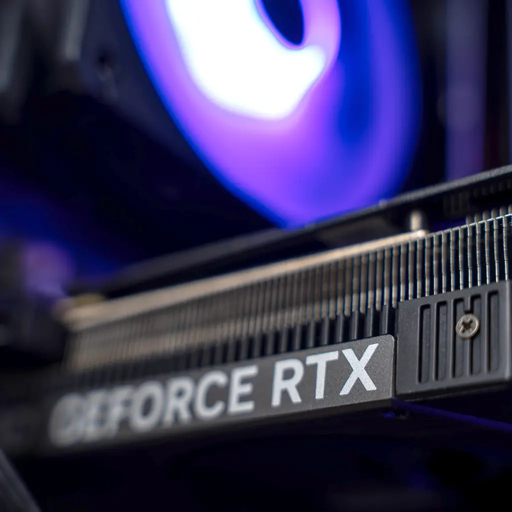 PC Savannah GeForce RTX™ 5060 Ti 8GB 