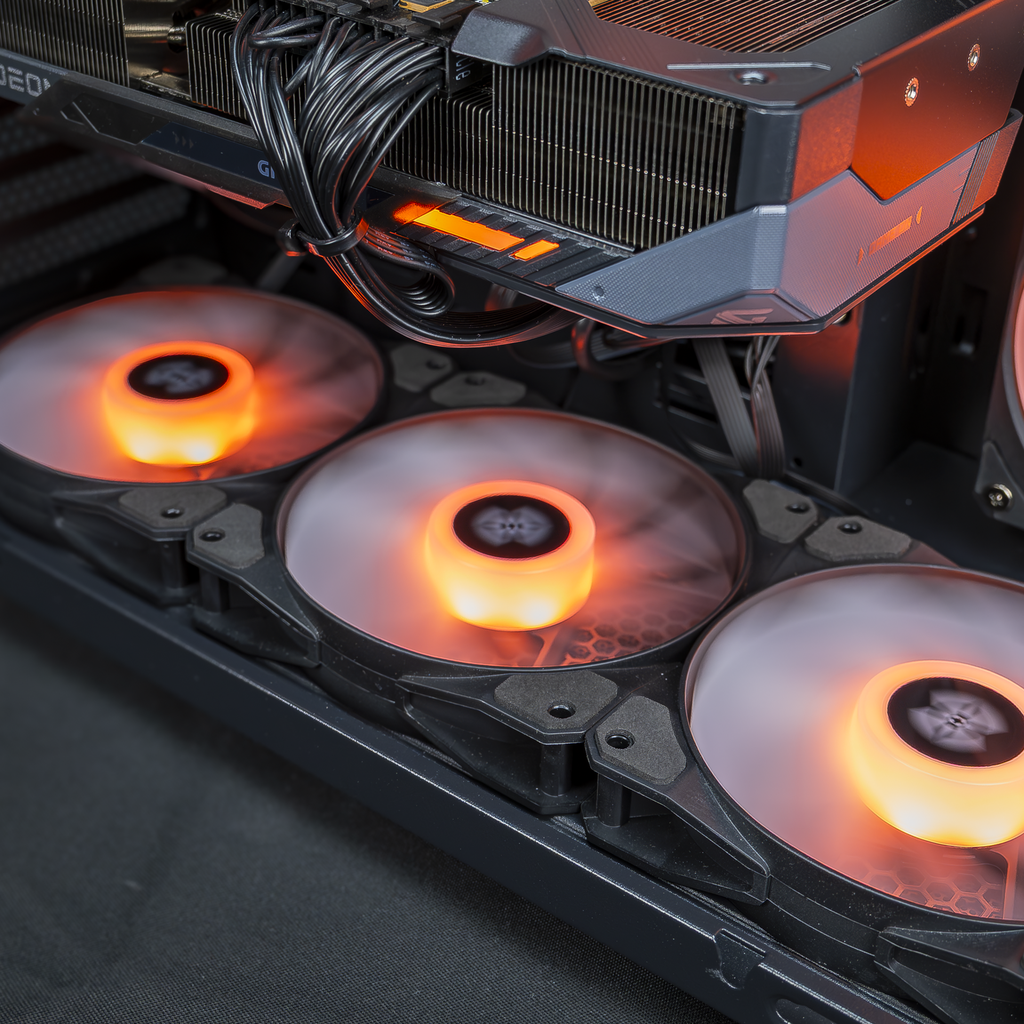 PC APEX Radeon™ RX 9070 XT