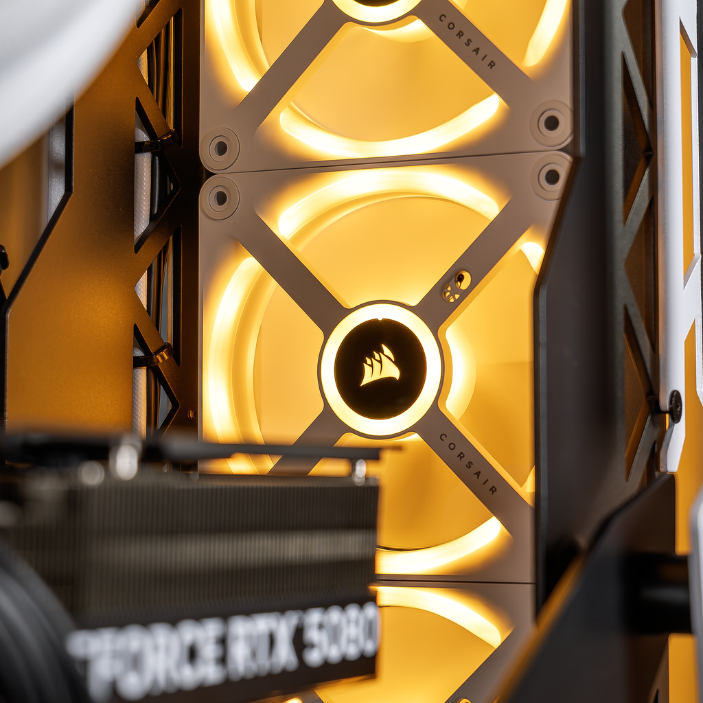 PC Optimus GeForce RTX™ 5080 16GB