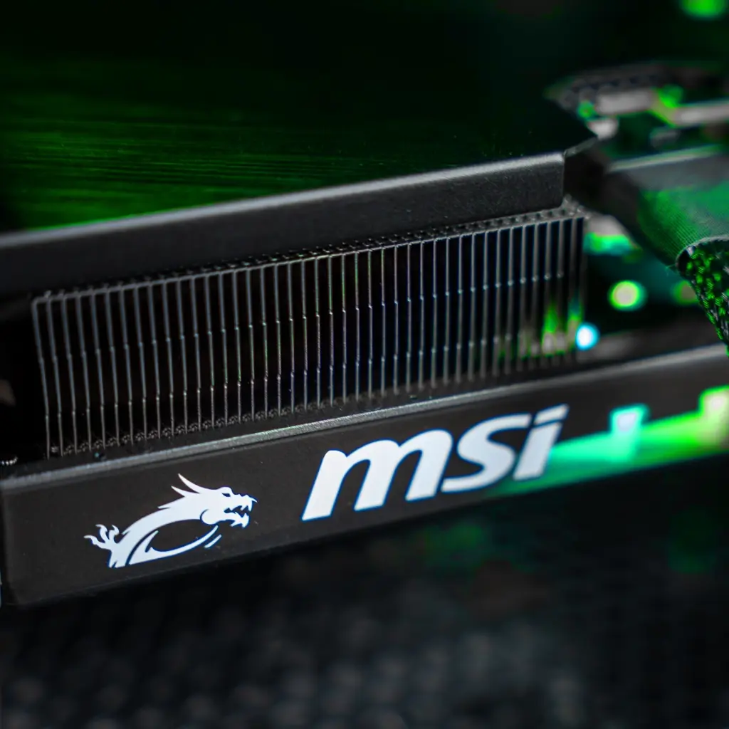 PC Mirage GeForce RTX™ 5060 Ti Powered by MSI