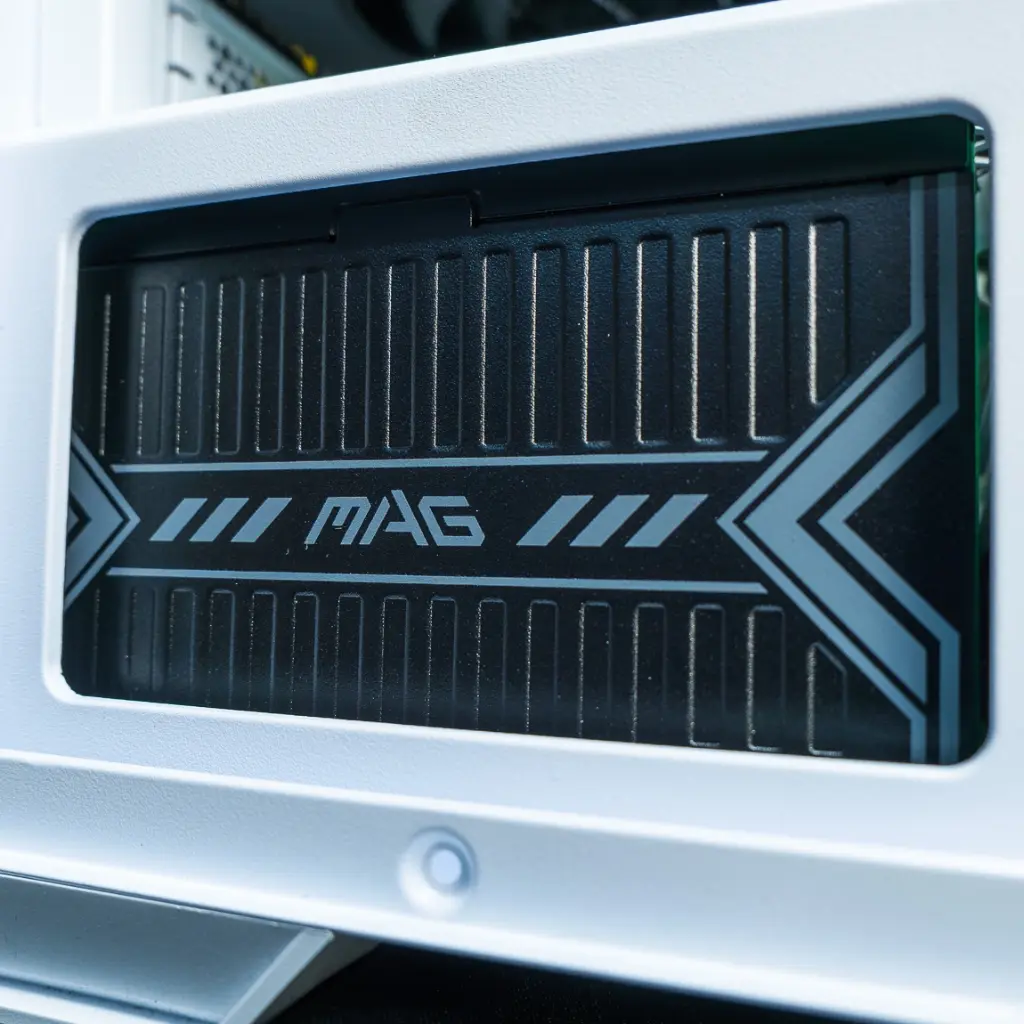 PC Mirage GeForce RTX™ 5060 Ti Powered by MSI