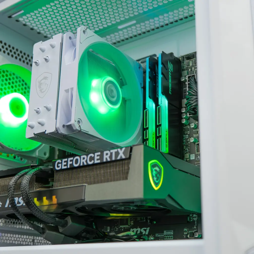 PC Mirage GeForce RTX™ 5060 Ti Powered by MSI