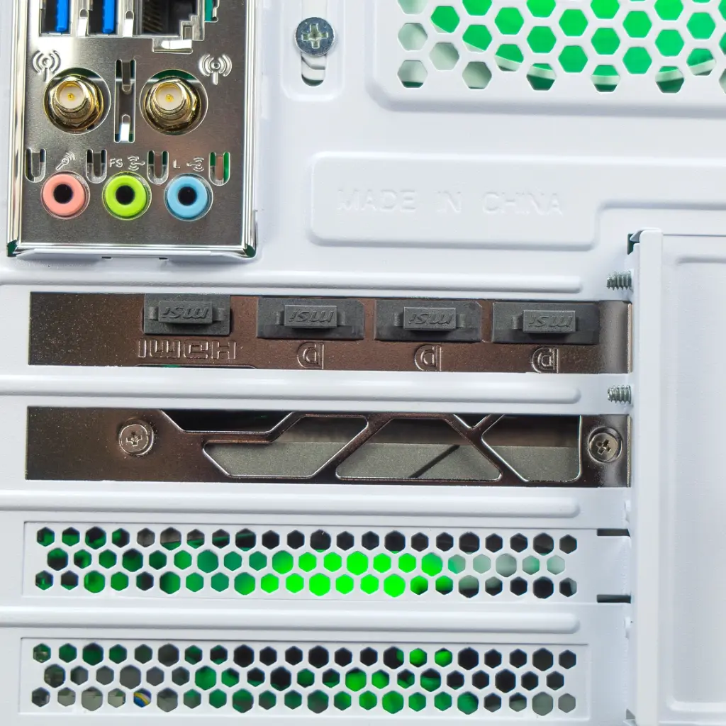 PC Mirage GeForce RTX™ 5060 Ti Powered by MSI