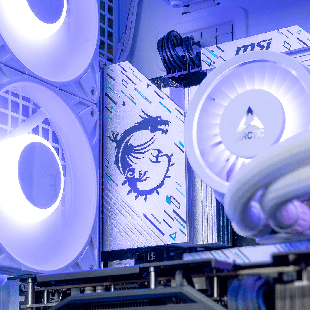 PC Arctic GEFORCE RTX™ 5080
